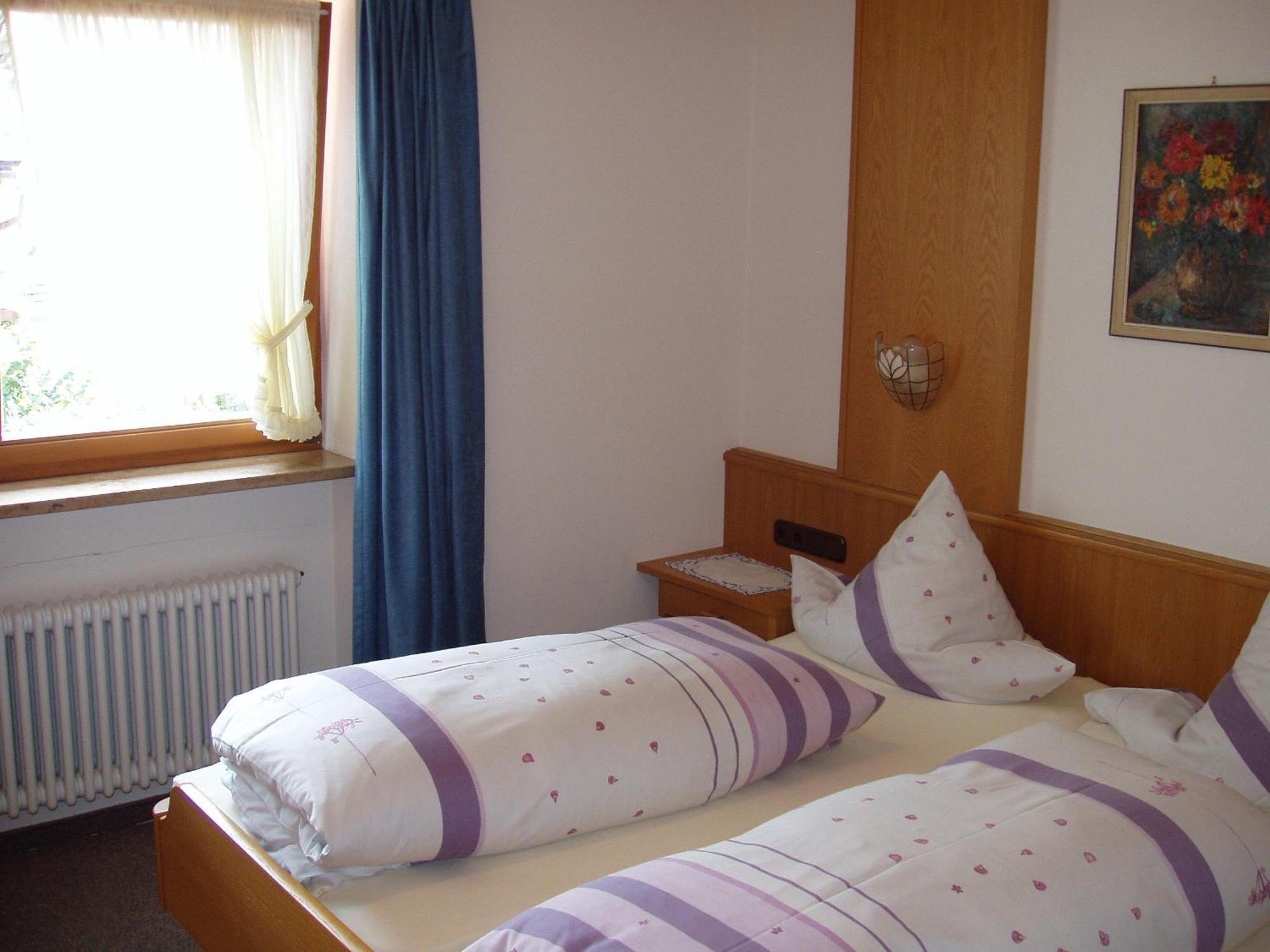 Gaestehaus Zur Faerbe Apartments Oberstdorf Extérieur photo