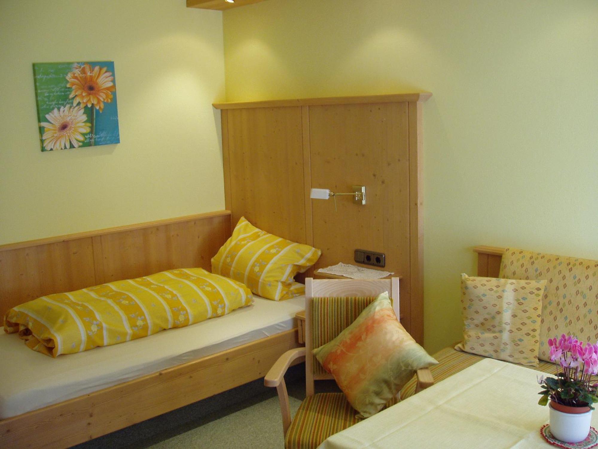 Gaestehaus Zur Faerbe Apartments Oberstdorf Extérieur photo