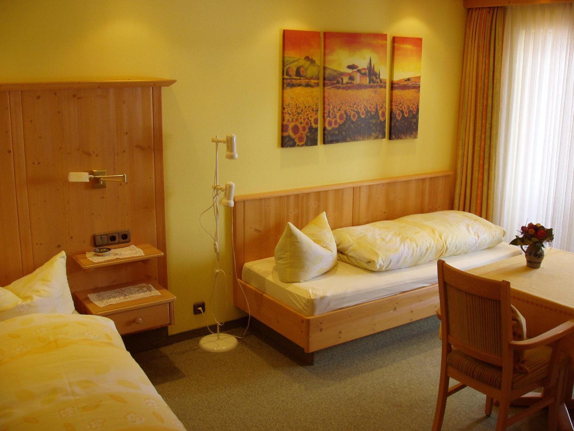 Gaestehaus Zur Faerbe Apartments Oberstdorf Extérieur photo