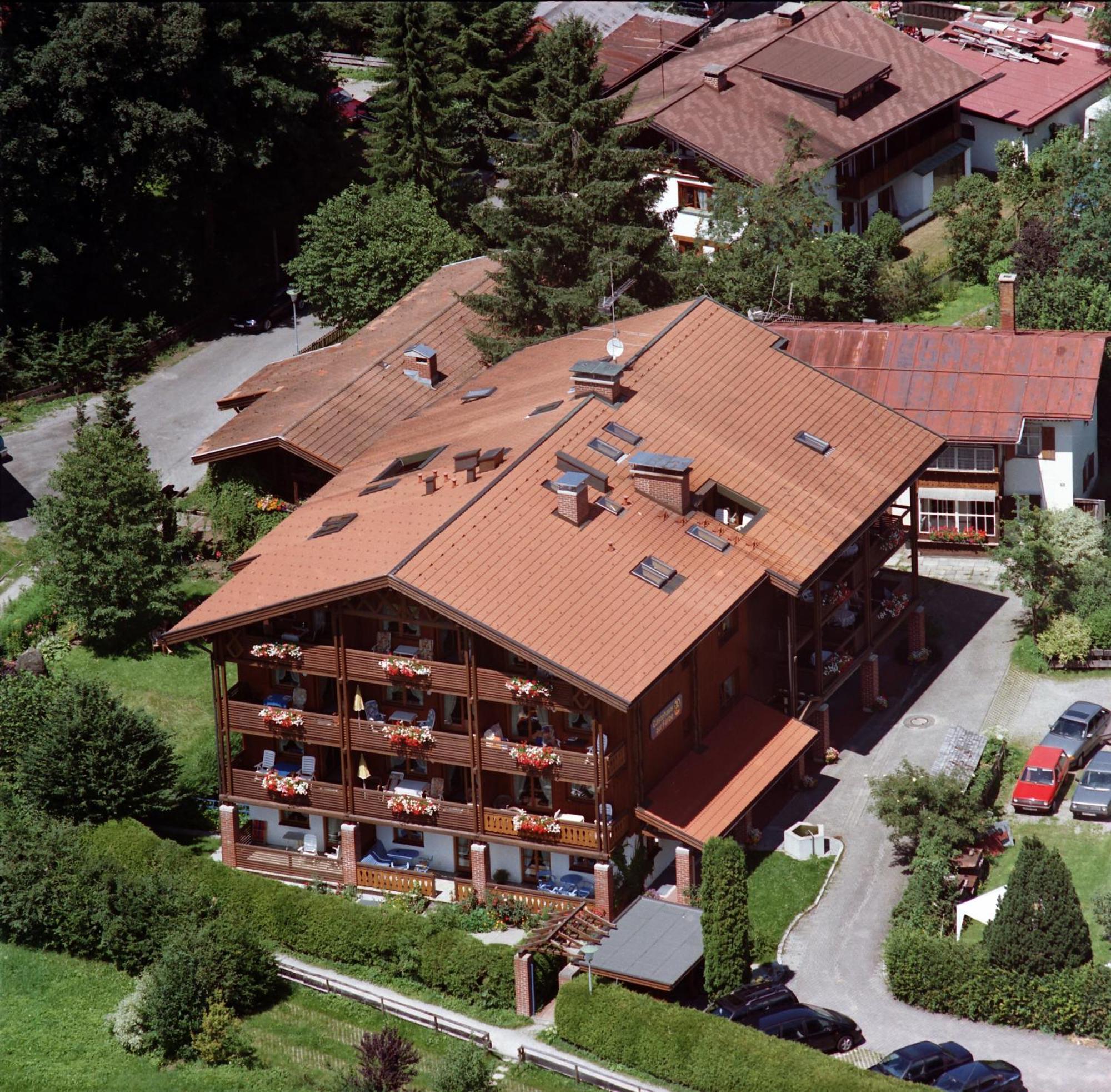 Gaestehaus Zur Faerbe Apartments Oberstdorf Extérieur photo