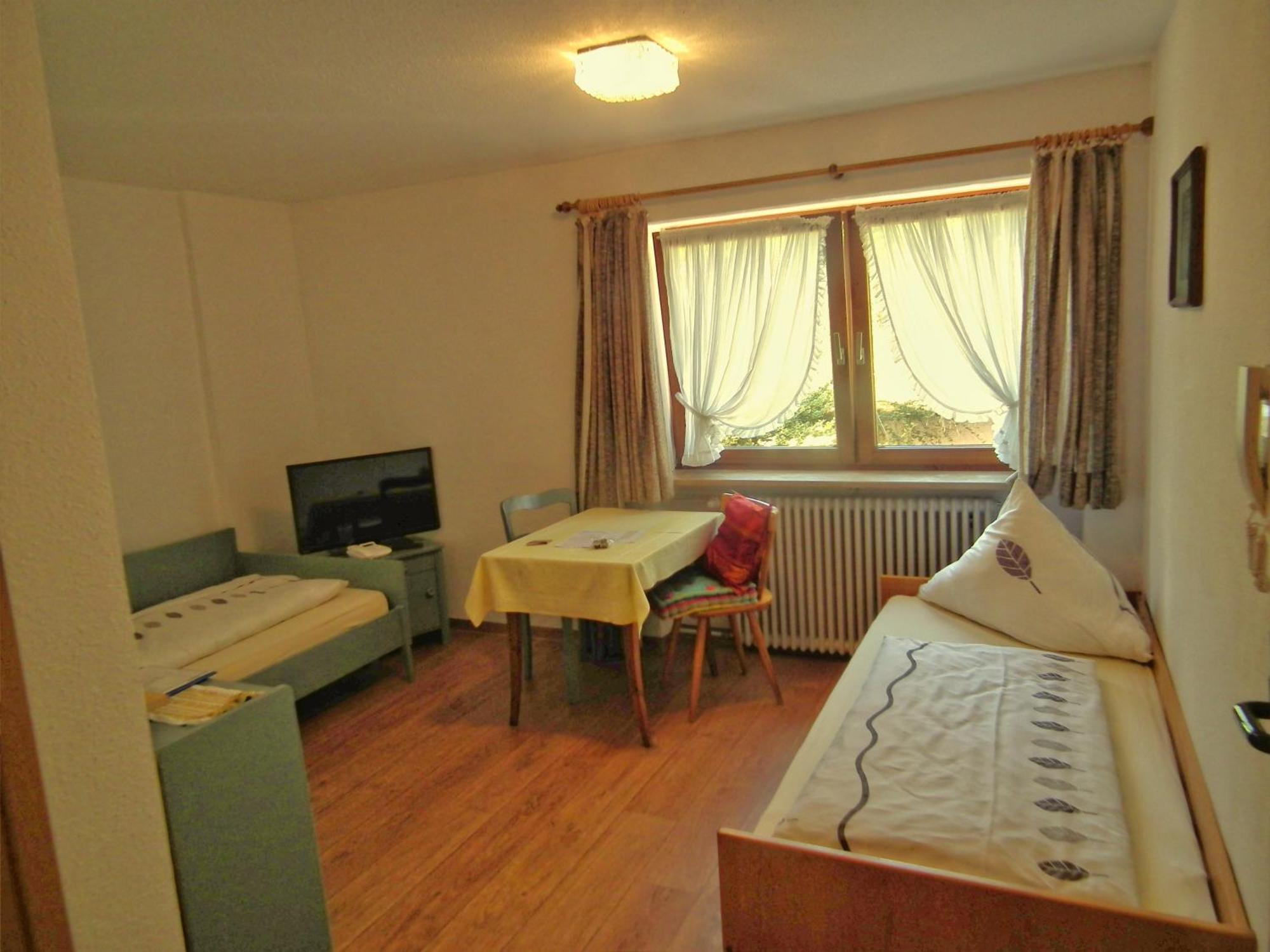 Gaestehaus Zur Faerbe Apartments Oberstdorf Chambre photo